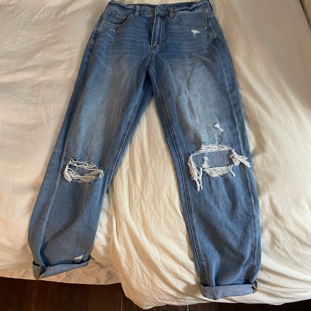 American eagle cool classic mom jeans
